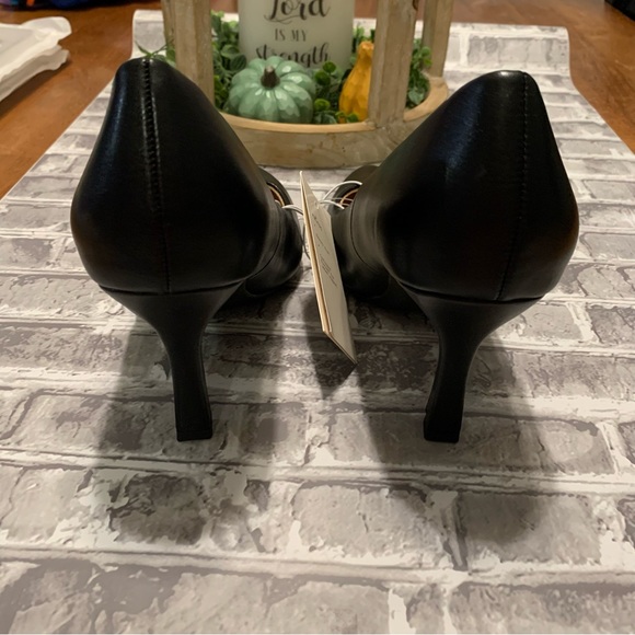 A New Day Womens Size 7 Black High Heel Shoes Memory Foam NWT $29.99 - Picture 5 of 12